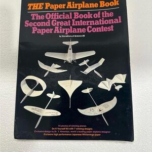 VINTAGE 1986 PAPER AIRPLANE
BOOK OFFICIAL 2ND GREAT INTERNATIONAL CONTEST